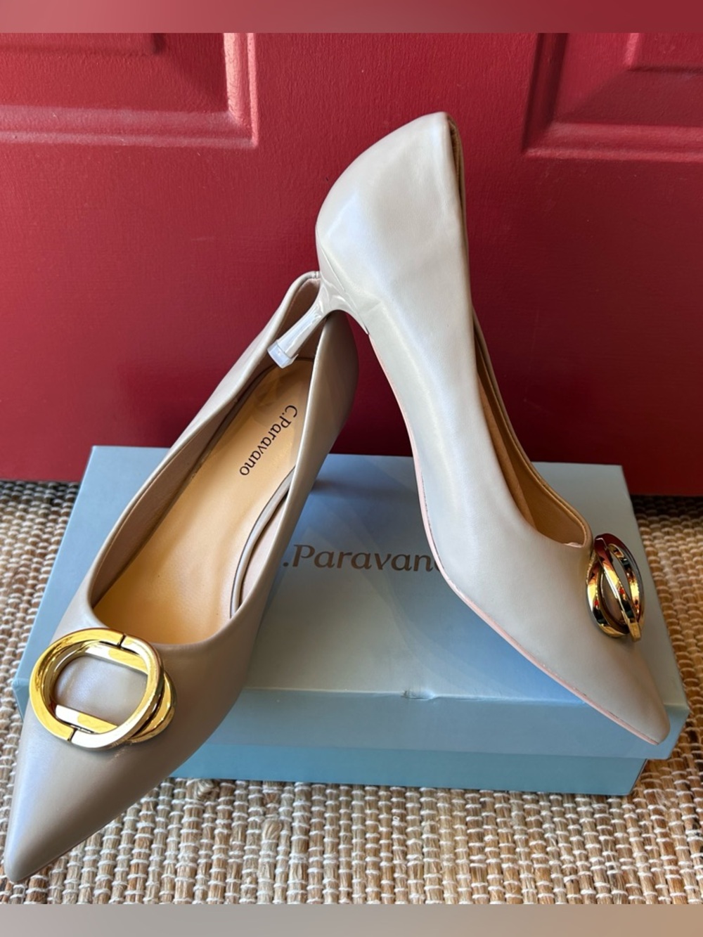 NIB C PARAVANO s38.5 Lt beige kitten heel-NEW-pointed toe-gold hardware-MSRP$149